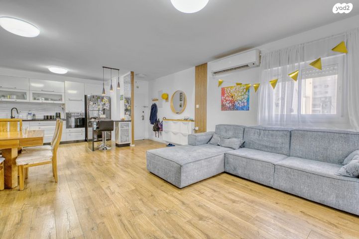 דירה, תש"ח, רובע הקריה, הסיטי, אשדוד