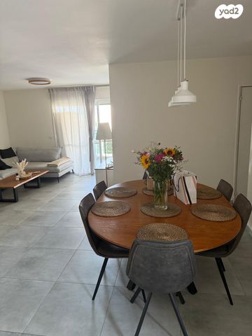 דירה, נחל פרת 8, אחוזת דניה, חדרה