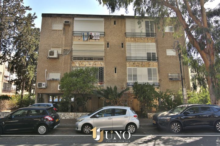 דירה, הראשונים 54, קרית חיים מזרחית, חיפה