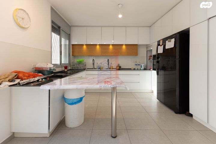 משה לב עמי 11