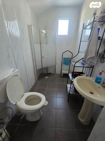 דו משפחתי, קרית אלון, פתח תקווה