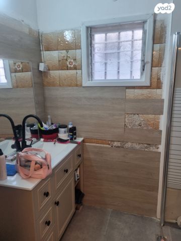 דירת גן, גולדפאדן, קרית שלום, תל אביב יפו