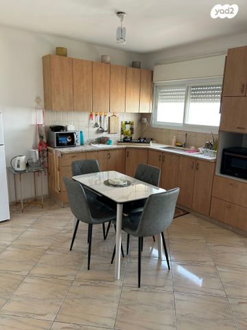 דו משפחתי, הנרקיס 18, נוף כינרת, טבריה