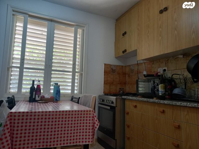 דו משפחתי, יחיעם