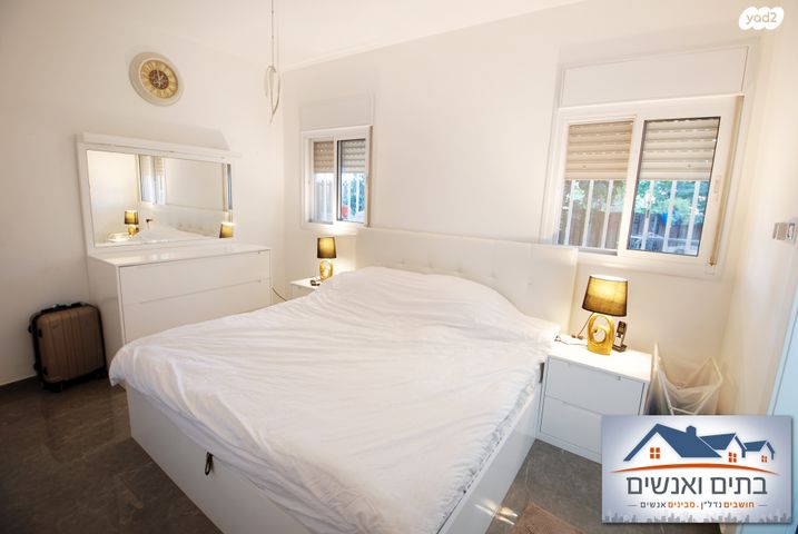 דירת גן, שדרות בגין, נוף הדר, כפר יונה