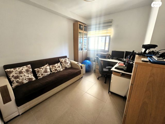 דירה, רמת נבון . הר כרמי, כרמיאל