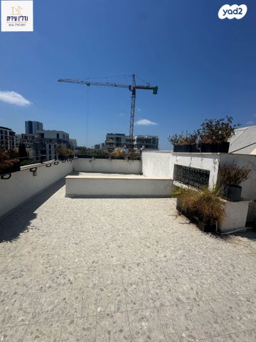 דופלקס, פרופ' שור, הצפון החדש - כיכר המדינה, תל אביב יפו