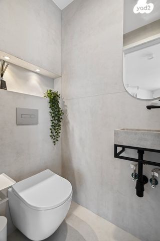 גג/ פנטהאוז, אלי לנדאו, הרצליה פיתוח, הרצליה