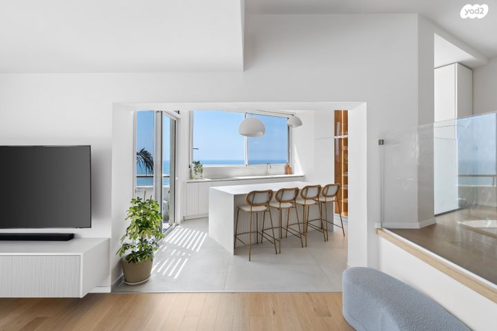 גג/ פנטהאוז, אלי לנדאו, הרצליה פיתוח, הרצליה