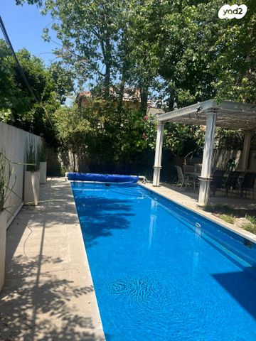 פרדס משותף 16