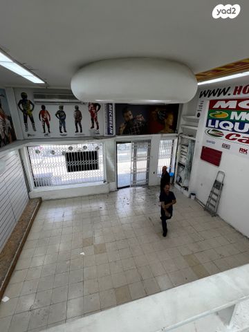 חנויות/ שטח מסחרי, המסגר 62, מונטיפיורי, הרכבת, תל אביב יפו