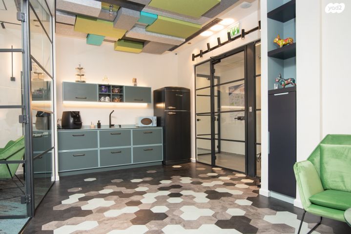 משרדים, יוסף בוסל, נאות גנים, נתניה