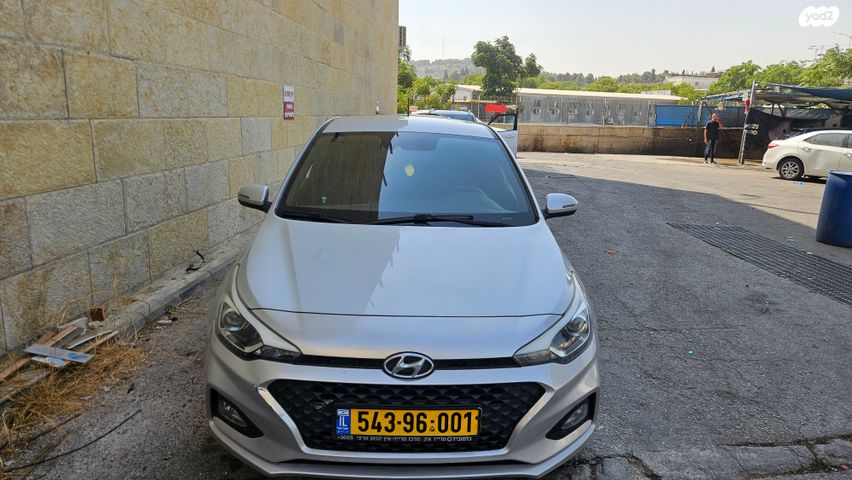 מודעת רכב יונדאי i20