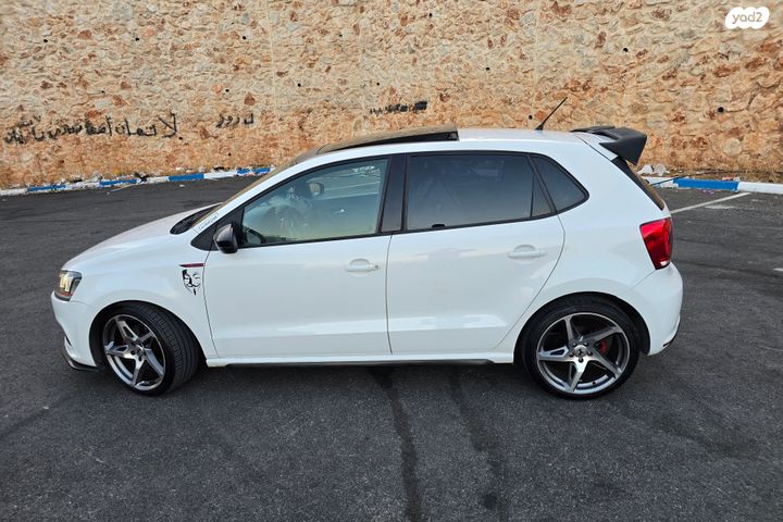 פולקסווגן פולו 