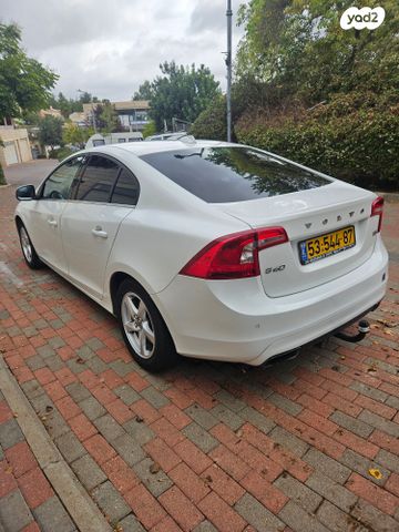 וולוו S60