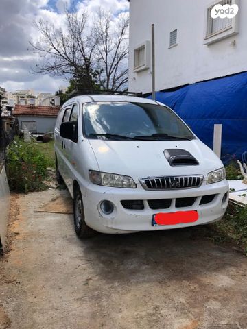 יונדאי H-1 / i800