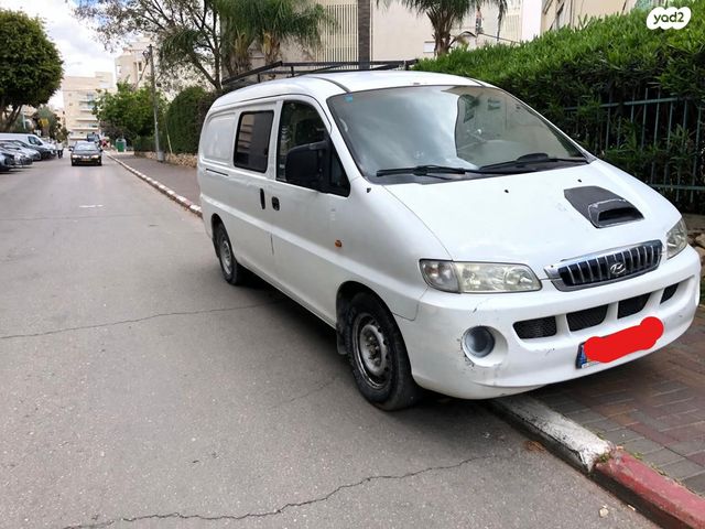 יונדאי H-1 / i800