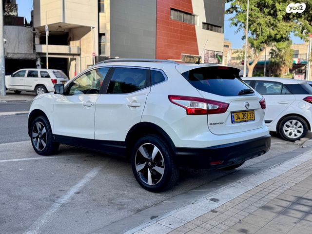 ניסאן קשקאי