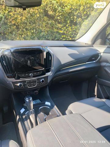 שברולט טראוורס