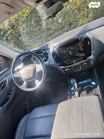 שברולט טראוורס