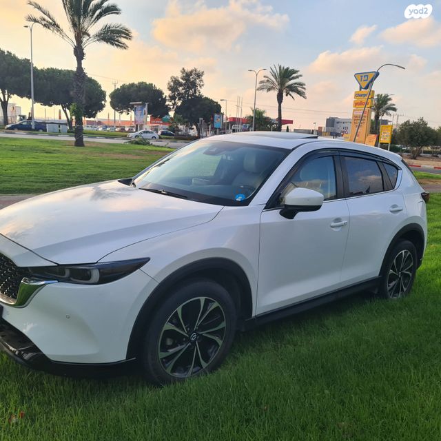 מודעת רכב מאזדה CX-5