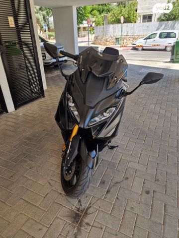 ימאהה Tmax 560 Tech