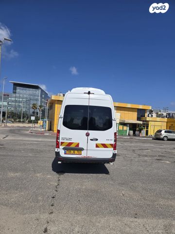 מיניבוסים ורכבי הסעות