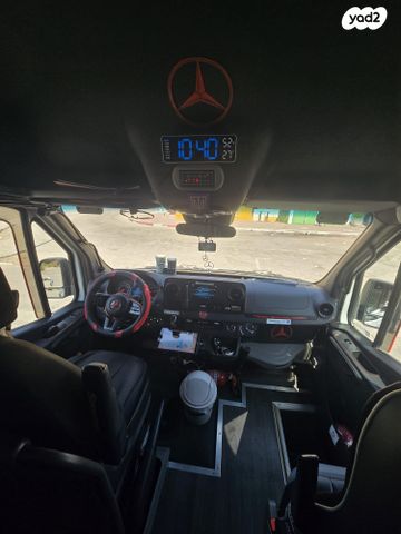 מיניבוסים ורכבי הסעות