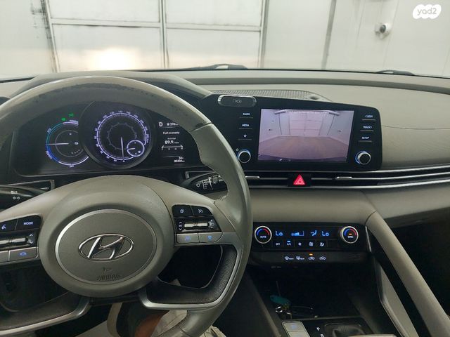 יונדאי אלנטרה