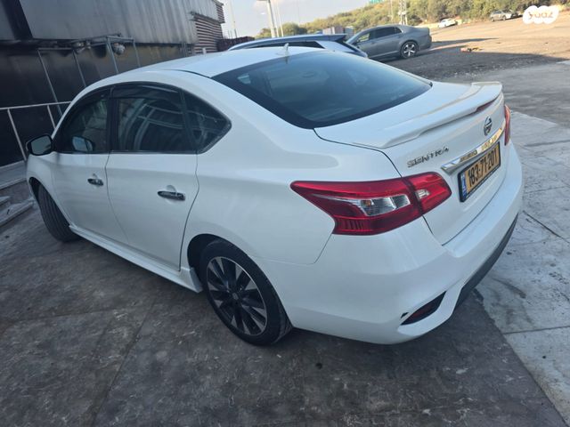 ניסאן סנטרה