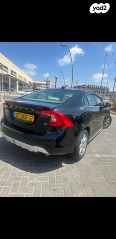 וולוו S60