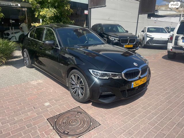 מודעת רכב ב מ וו סדרה 3