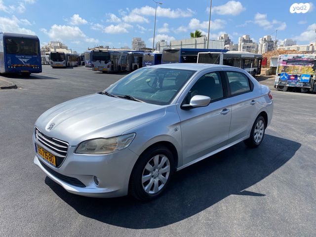 מודעת רכב פיג'ו 301