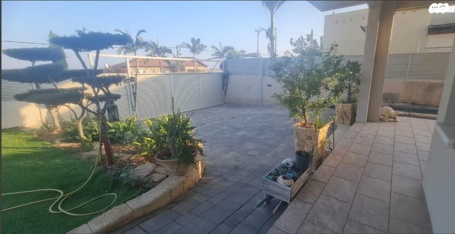 בית פרטי/ קוטג', הגפן 232, פעמי תש''ז, פעמי תש"ז