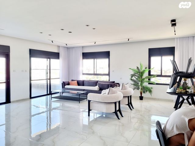 גג/ פנטהאוז, ארגמן 1, עיר היין, אשקלון