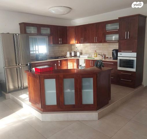 דירה, הראשונים 26, קרית חיים מזרחית, חיפה