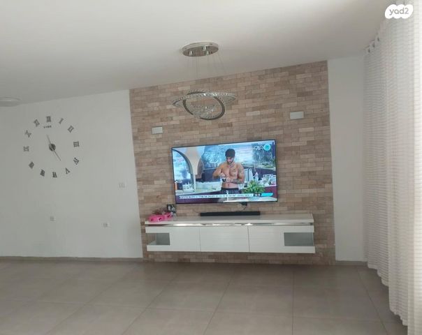 דירה, הראשונים 26, קרית חיים מזרחית, חיפה