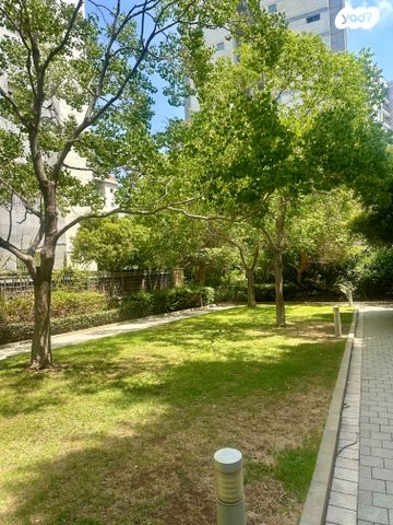 דירה, לאה ודוד לונברג, כפר סבא הירוקה, כפר סבא