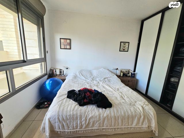 דירה, אורי צבי גרינברג 4, אזורי חן, גימל החדשה, תל אביב יפו