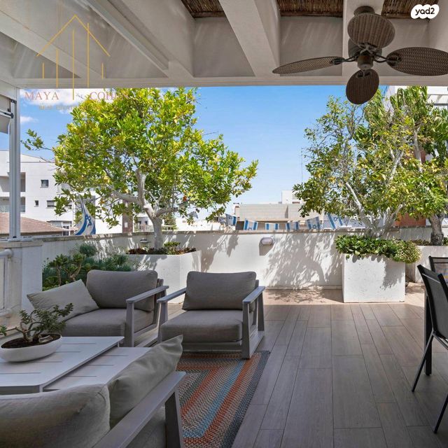 גג/ פנטהאוז, ב' / צפון מערב העיר, רחובות