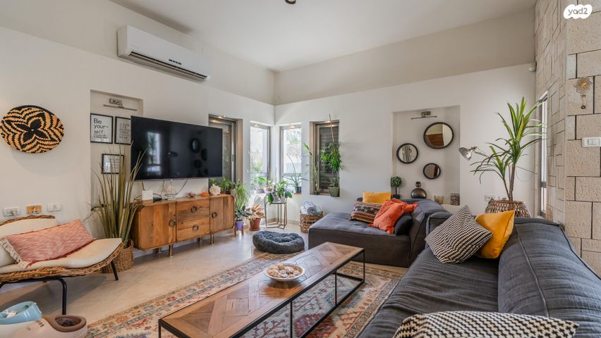 בית פרטי/ קוטג', מיתר / כרמית