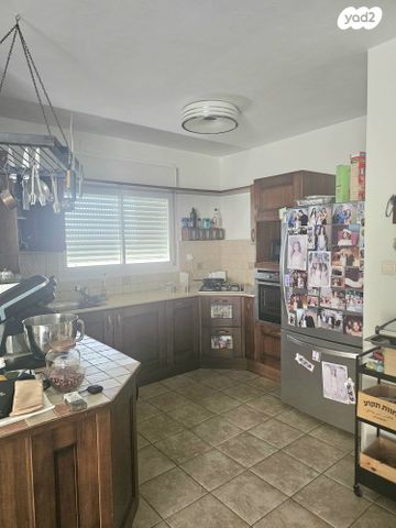 דירה, נחמה 8, חומת שמואל, הר חומה, ירושלים