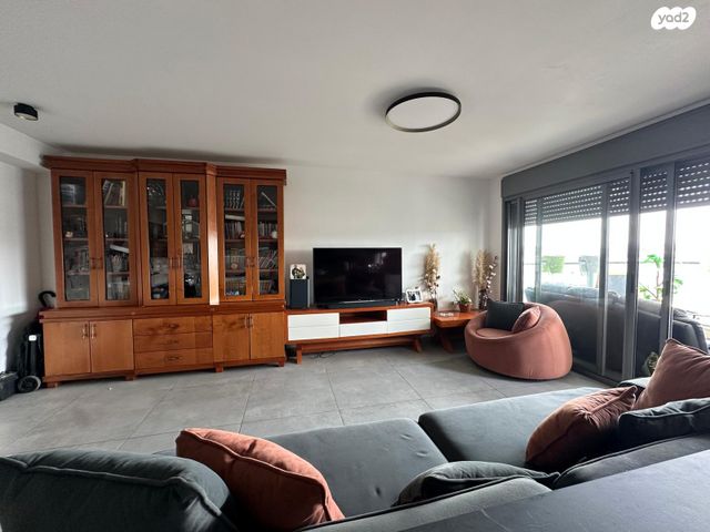 דירה, עפרוני, הציפורים, מודיעין מכבים רעות