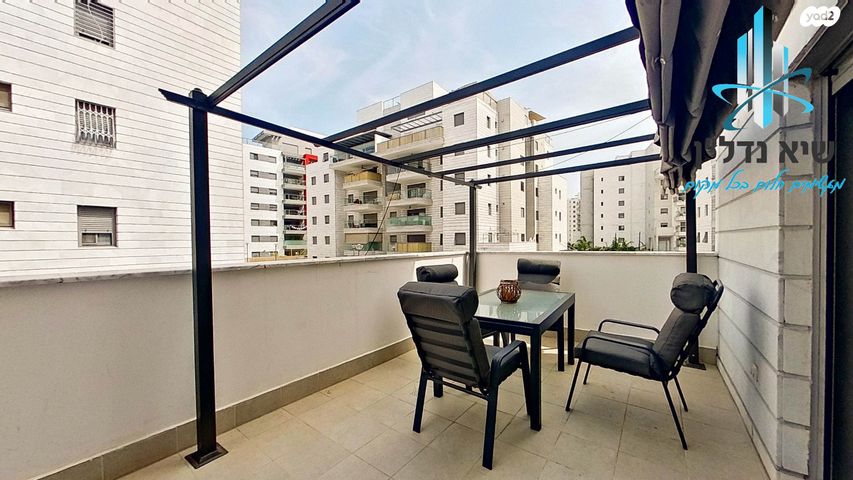 דירה, נעמי שמר 2, נאות שמיר, יבנה