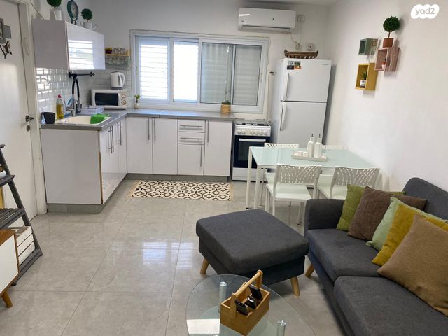 דירה, שכונה ב', באר שבע