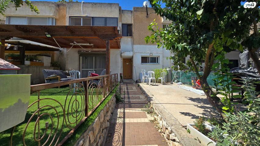 דירת גן, נץ, שאר העיר, צפת