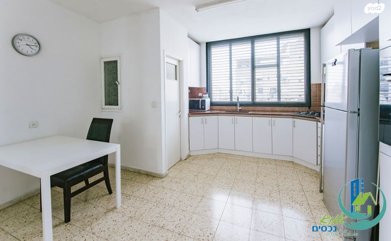 דירה, חיים כהן, פתח תקווה