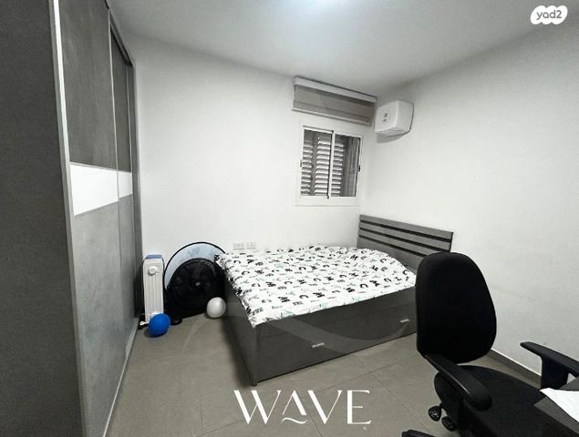 דירה, האגמית, החותרים, טירת כרמל