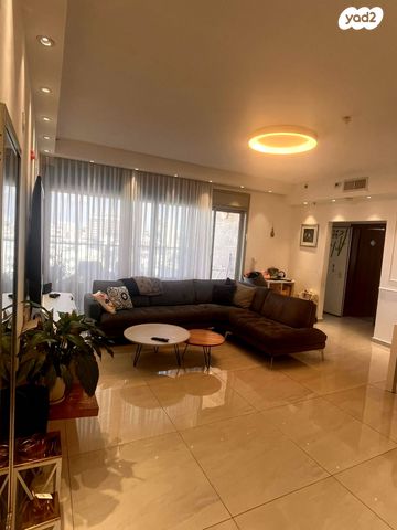 הגבול רוטשילד