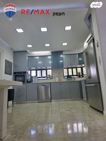 בית פרטי/ קוטג', היסמין, נוף העמק, מגדל העמק